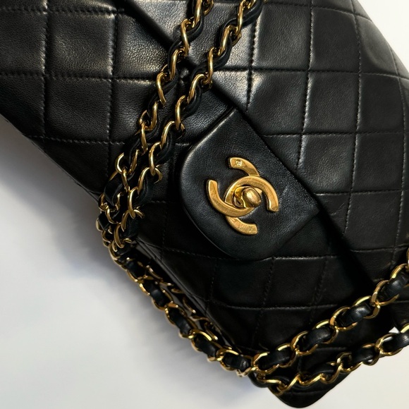 CHANEL CLASSIC DOUBLE FLAP BAG VINTAGE 1988 SMALL Black 24K Gold - Picture 4 of 16